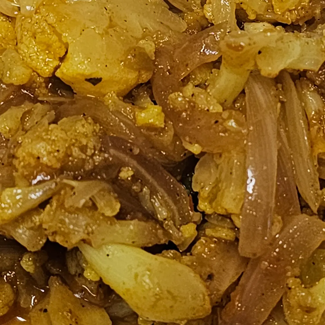 Curried Cauliflower with onions and garlic