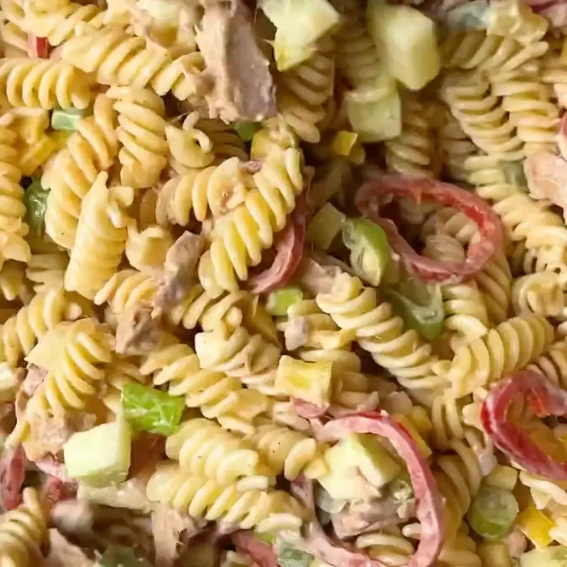 Super Easy Pasta Salad
