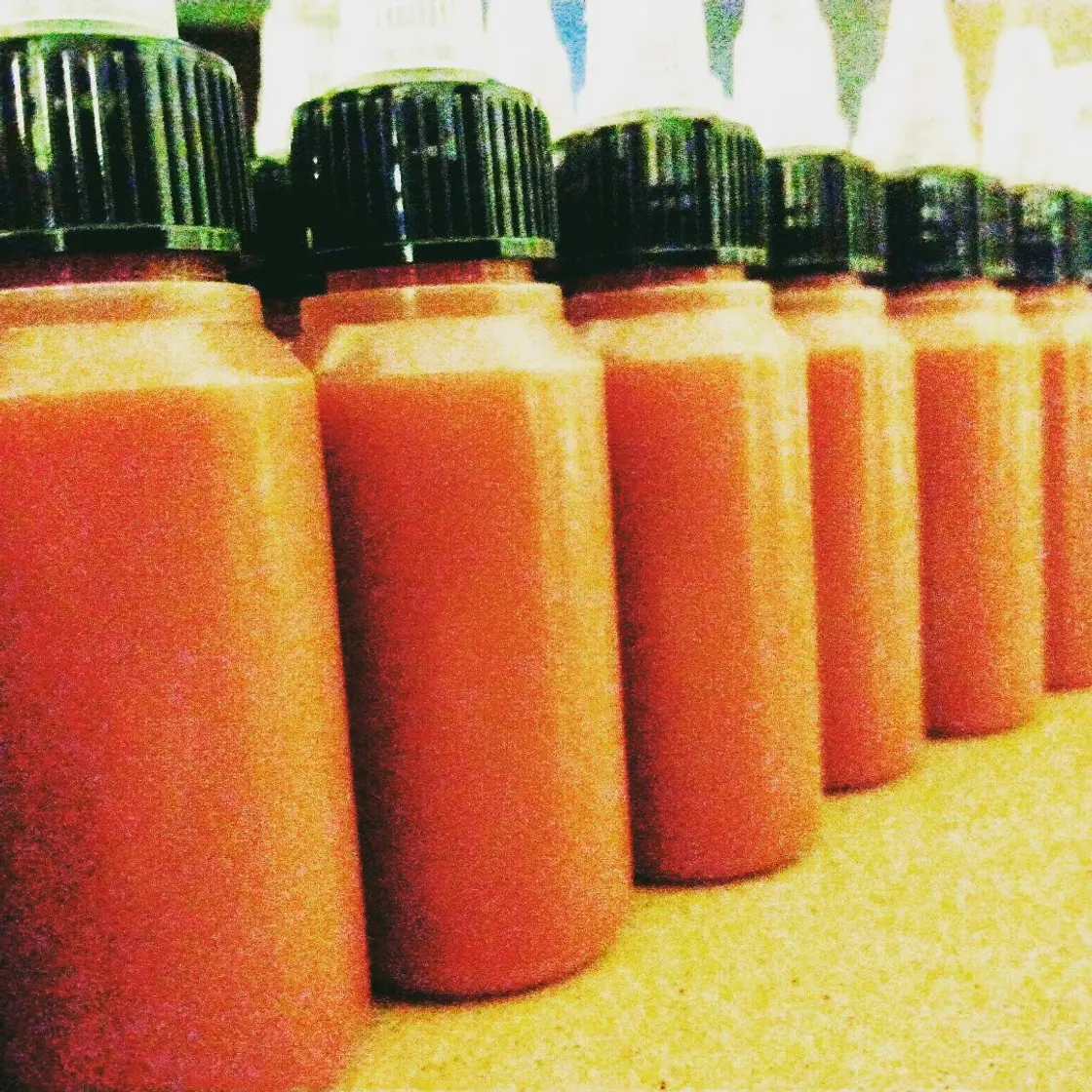6 Chili Hot Sauce