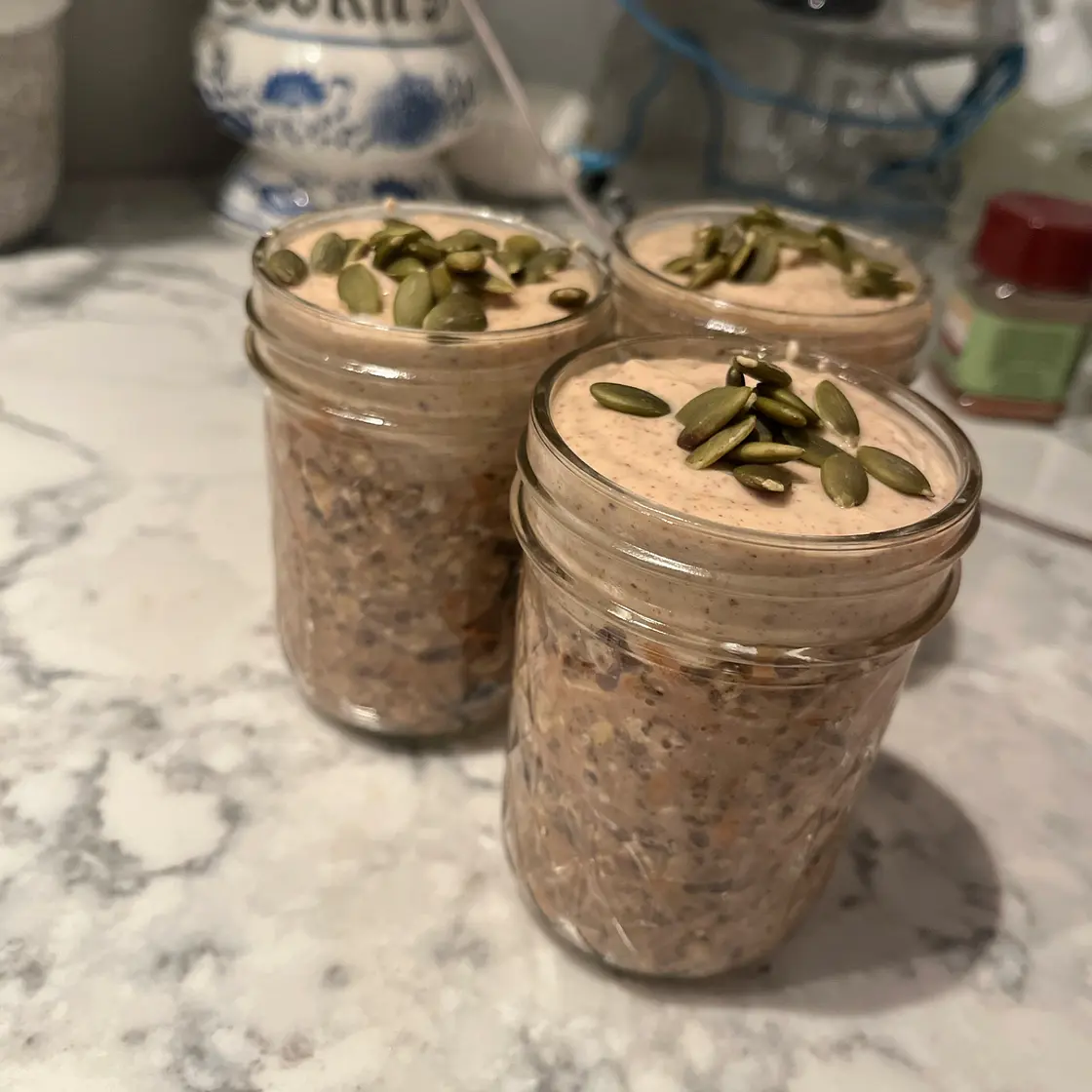 High Protein, Carrot Cake Overnight Oats