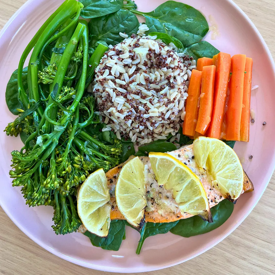 Zesty Salmon with Quinoa Crunch and Veggie Vibrance