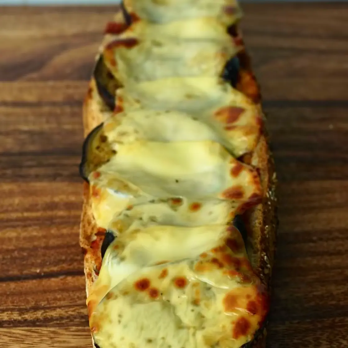 Käse Auberginen Sandwich
