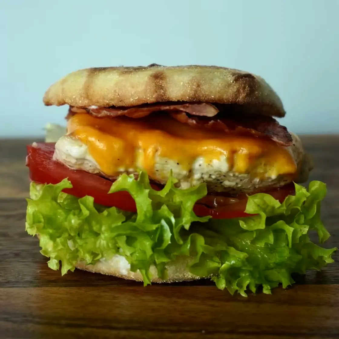 Frühstückshähnchen Sandwich