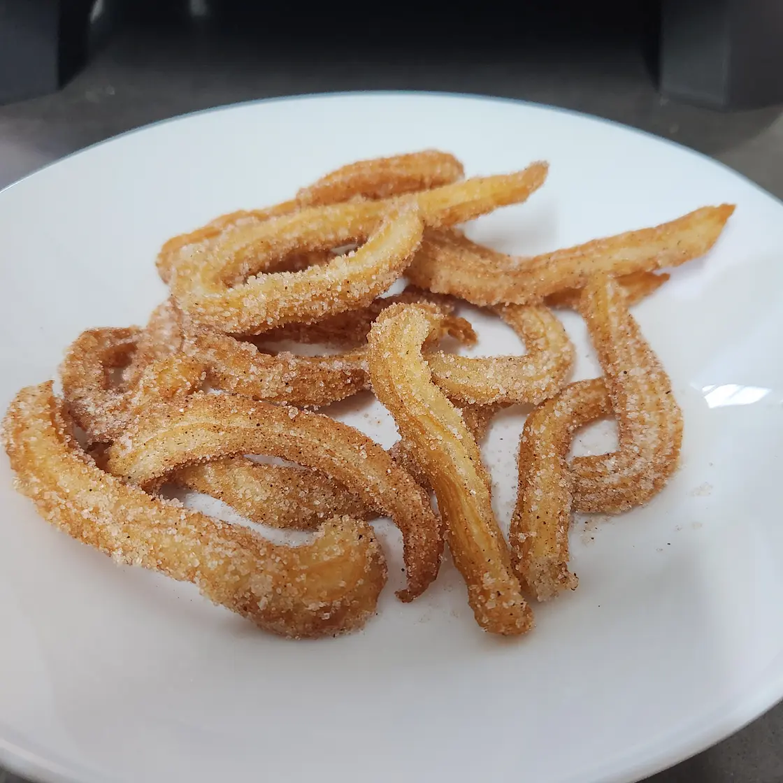 Bow-shaped churros