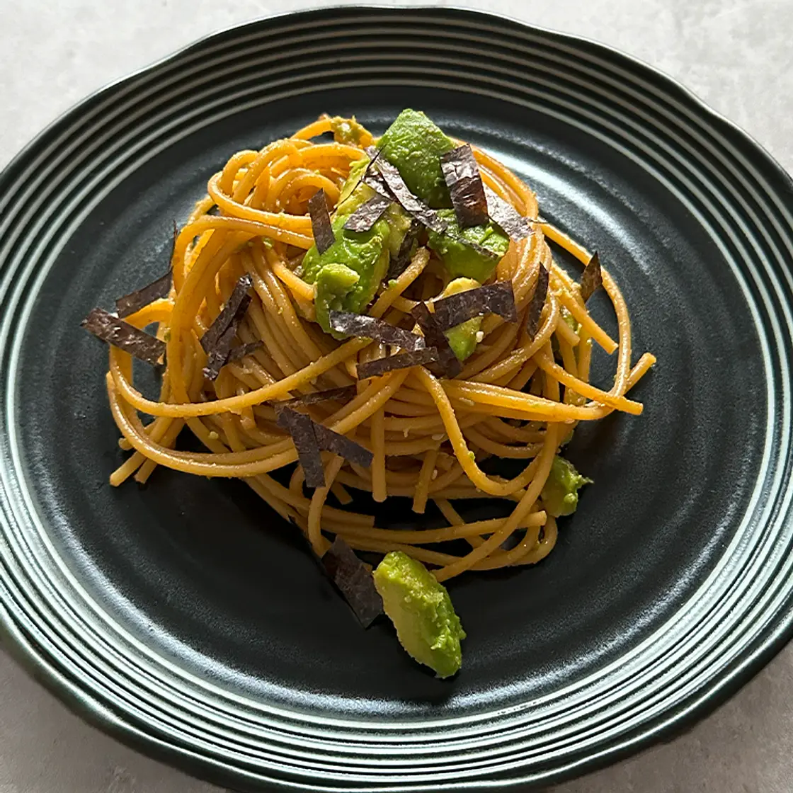 Avocado Wasabi Spaghetti (アボカドとワサビのパスタ)