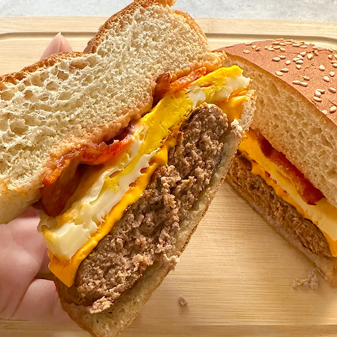 Homemade McDonald's Tsukimi Burger (月見バーガー - Moon Gazing burger)