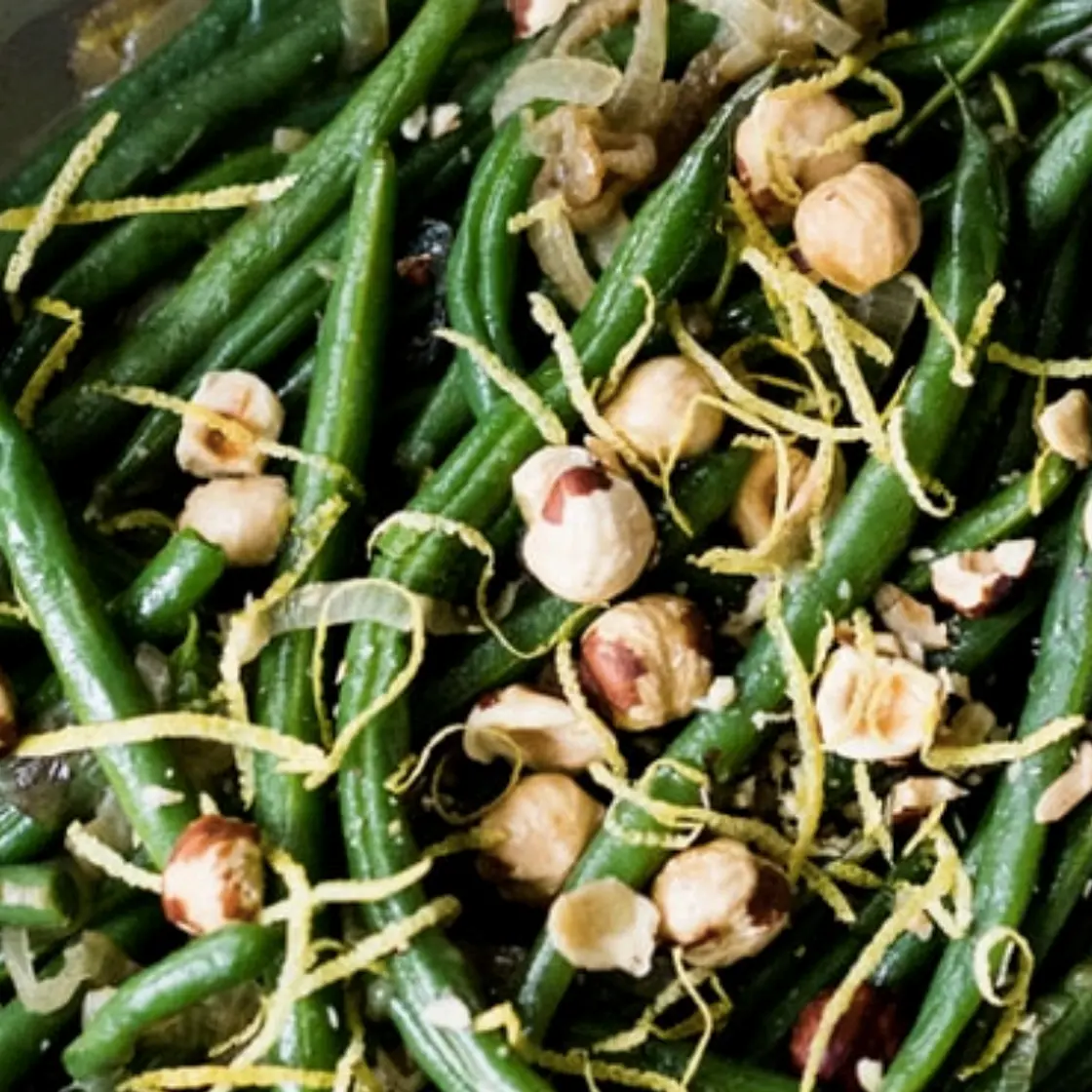 Hazelnut Green Beans