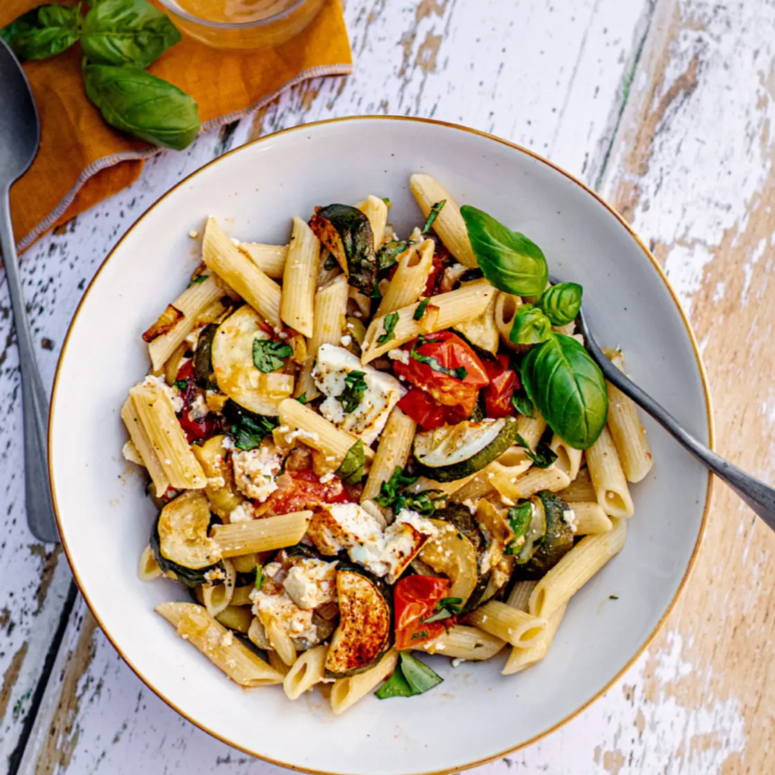 Penne tomates cerises, courgettes et feta