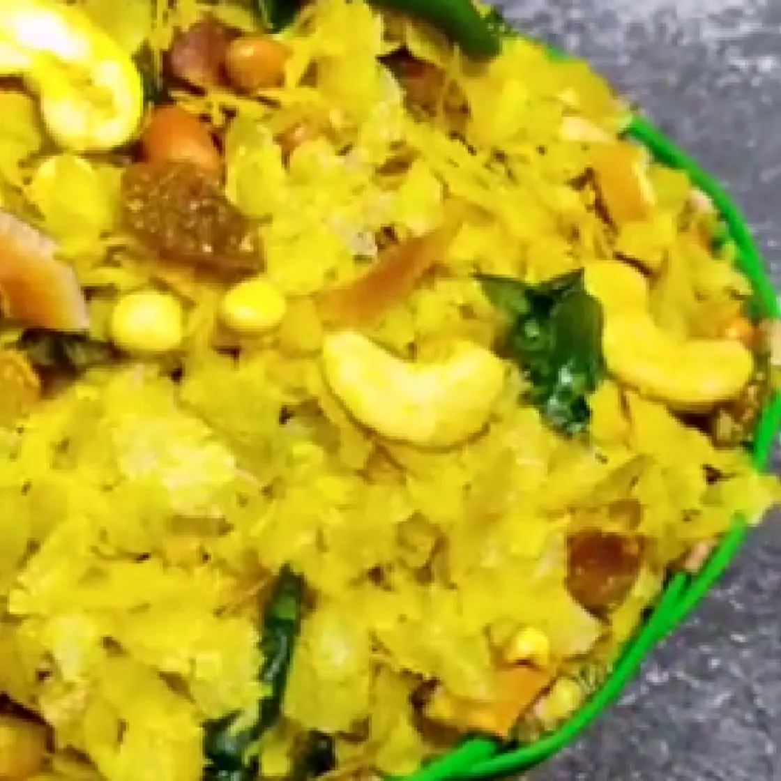 Diwali Special Poha Chivada recipe by Cooking Ki Abcd Heena Shaikh