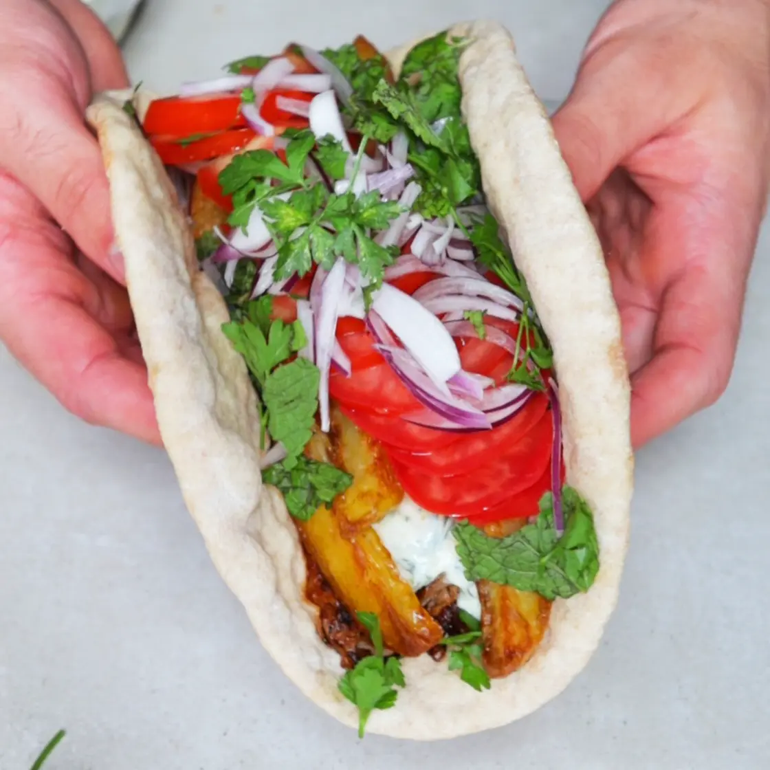 Mushroom Gyro 🔥🇬🇷 (you won't believe it's vegan!)