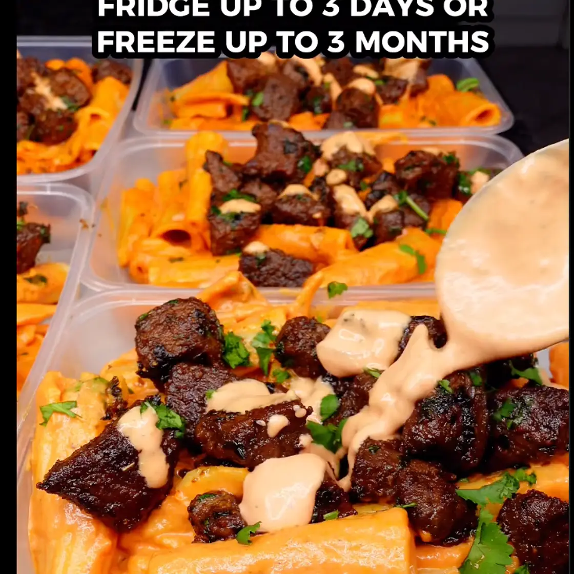 HIGH PROTEIN MEAL PREP GARLIC BUTTER STEAK & CAJUN PASTA