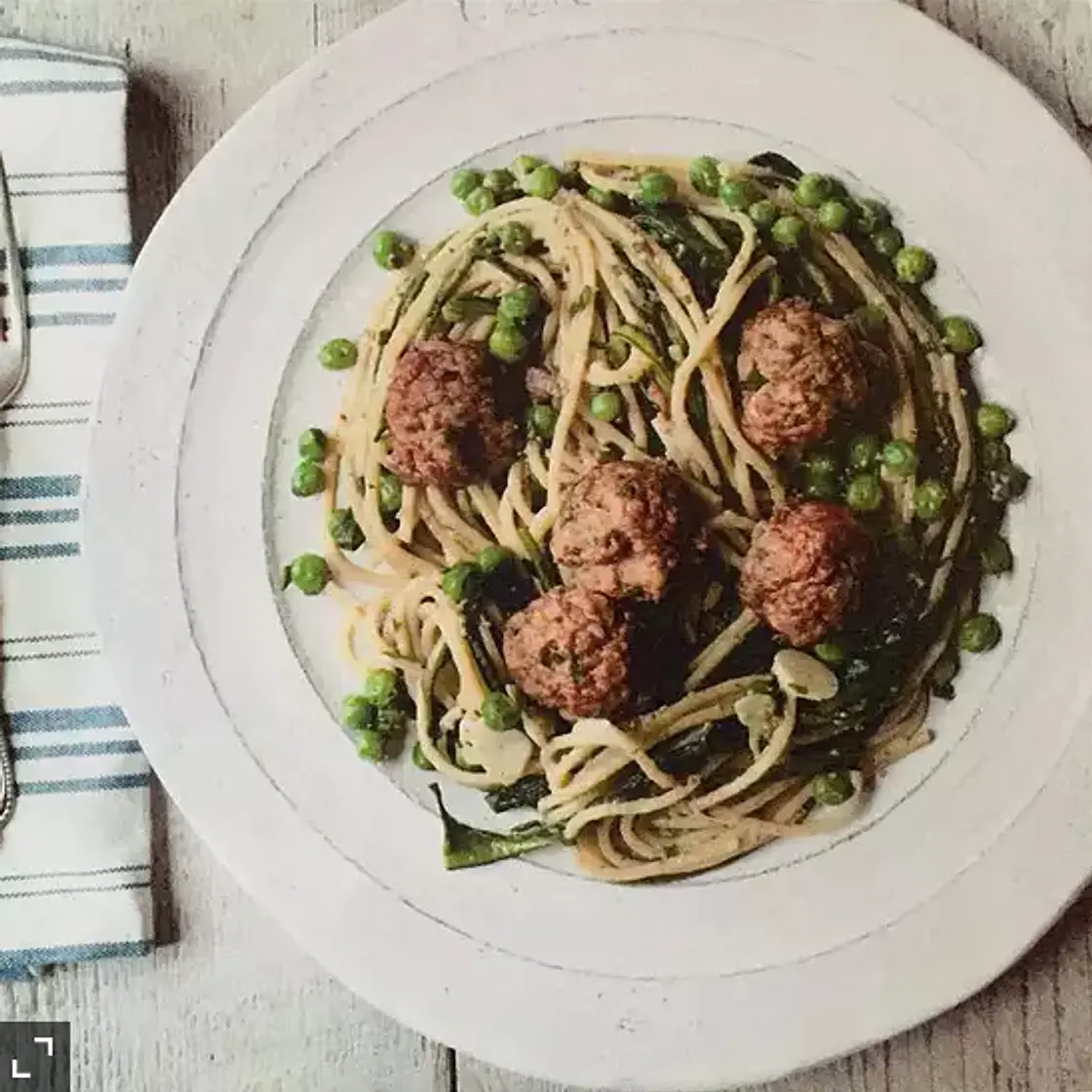 Spaghetti with Meatballs, Pesto & Greens