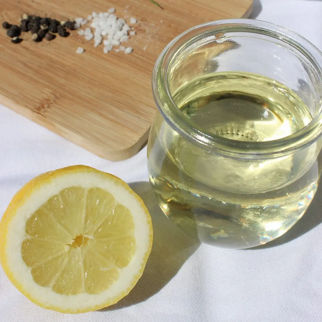 Basisches Grunddressing - für jeden Salat