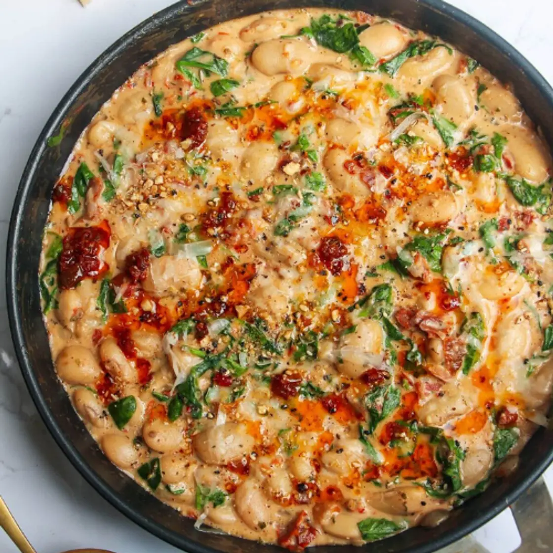 Creamy One Pot Sundried Tomato White Beans