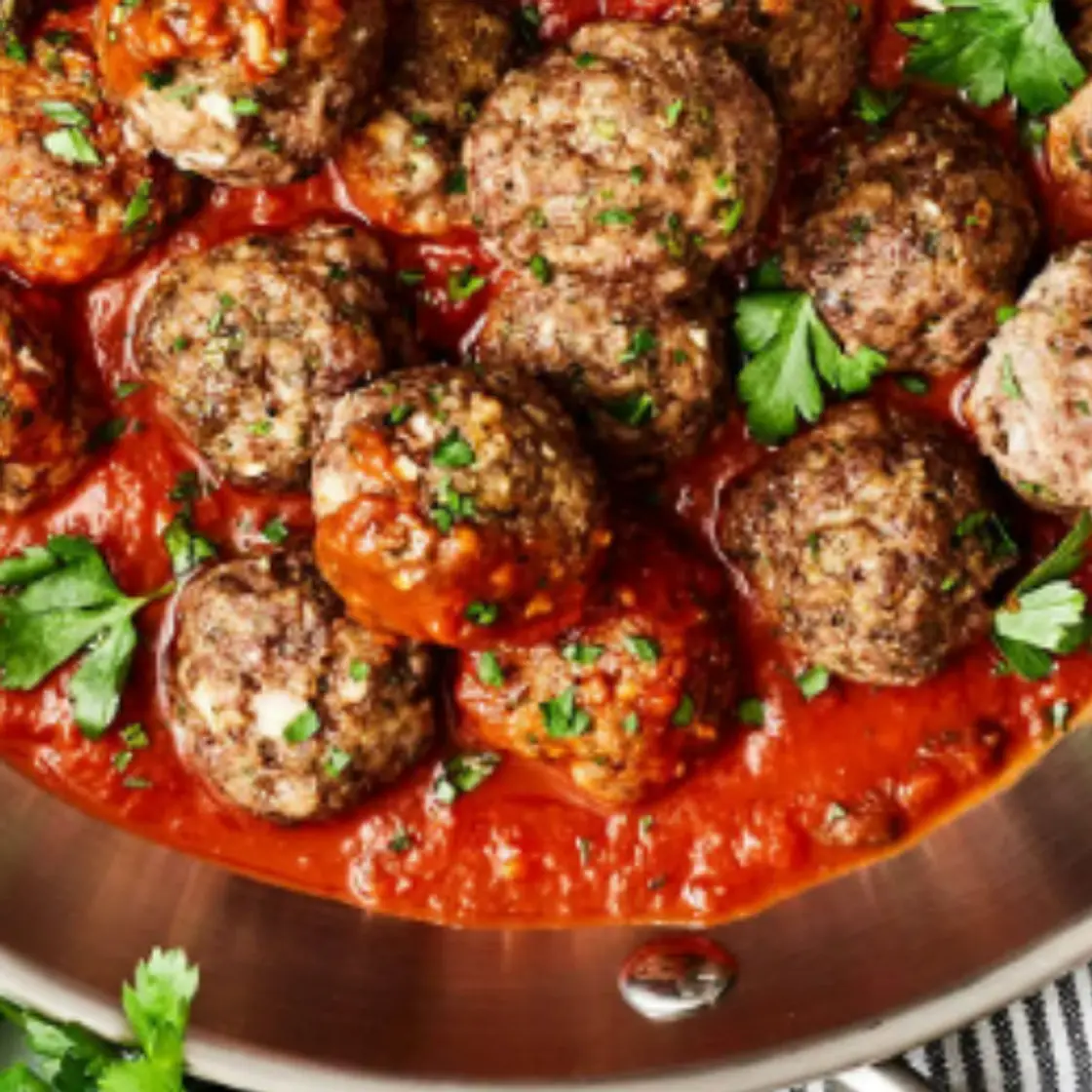 Meatballs with lentils and spice
