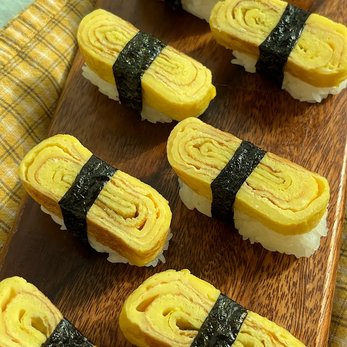 Easy & Quick Egg Sushi