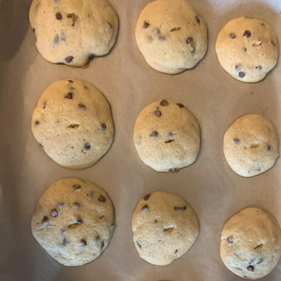 5 Minute Chocolate Chip Cookies