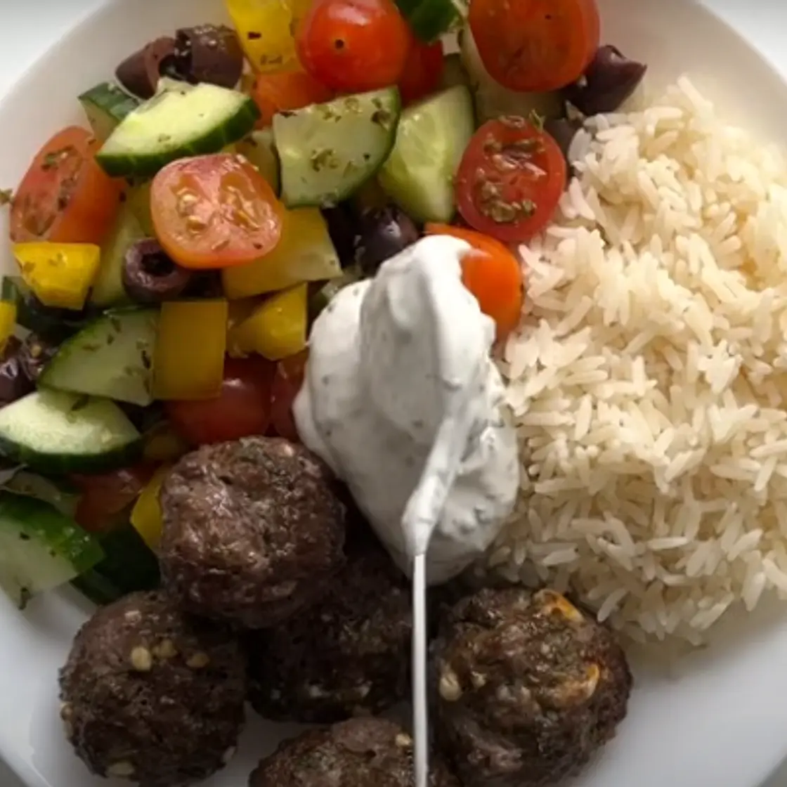 Greek-style Meatballs and Veggies