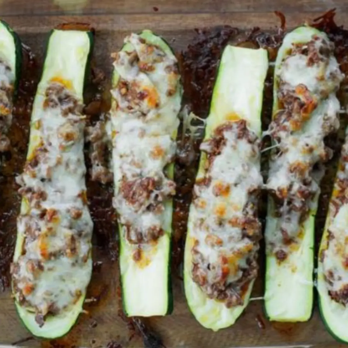 Low Carb Stuffed Zucchini Boats