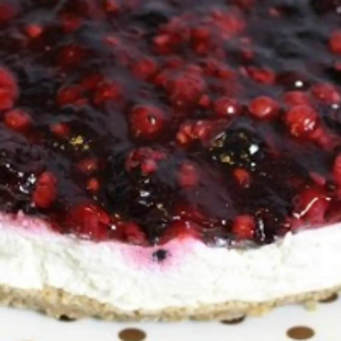 (No-Bake) Himbeer-Mascarpone-Torte mit Spekulatiusboden