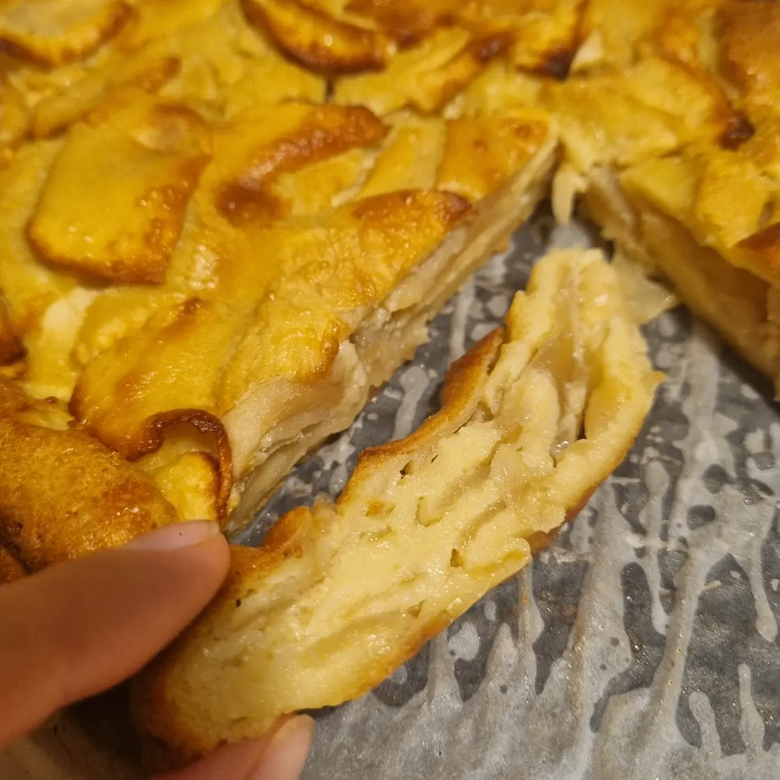 INVISIBILE APPLE CAKE