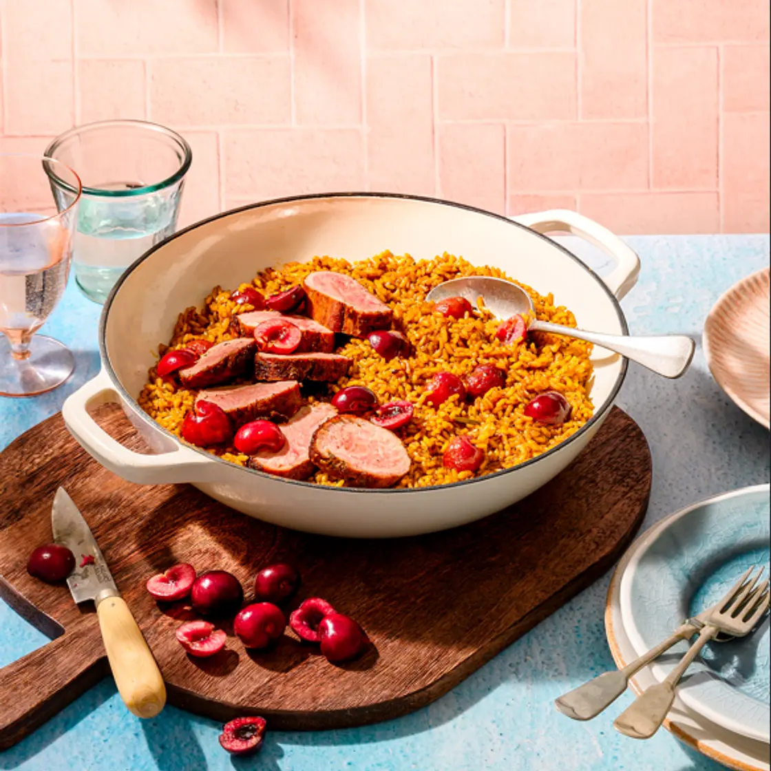 Pork tenderloin paella with Picota cherries