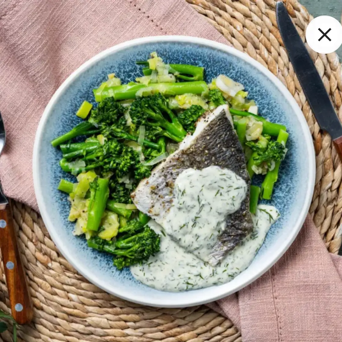 Herb sea bream with creamy dill veggies