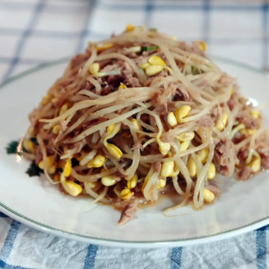 참치 넣고 콩나물 장조림 해보세요.