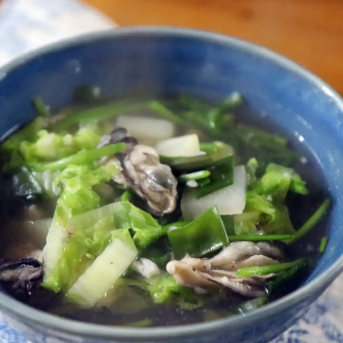 비린 맛없이 시원하고 탱글한 굴국 끓이는 법