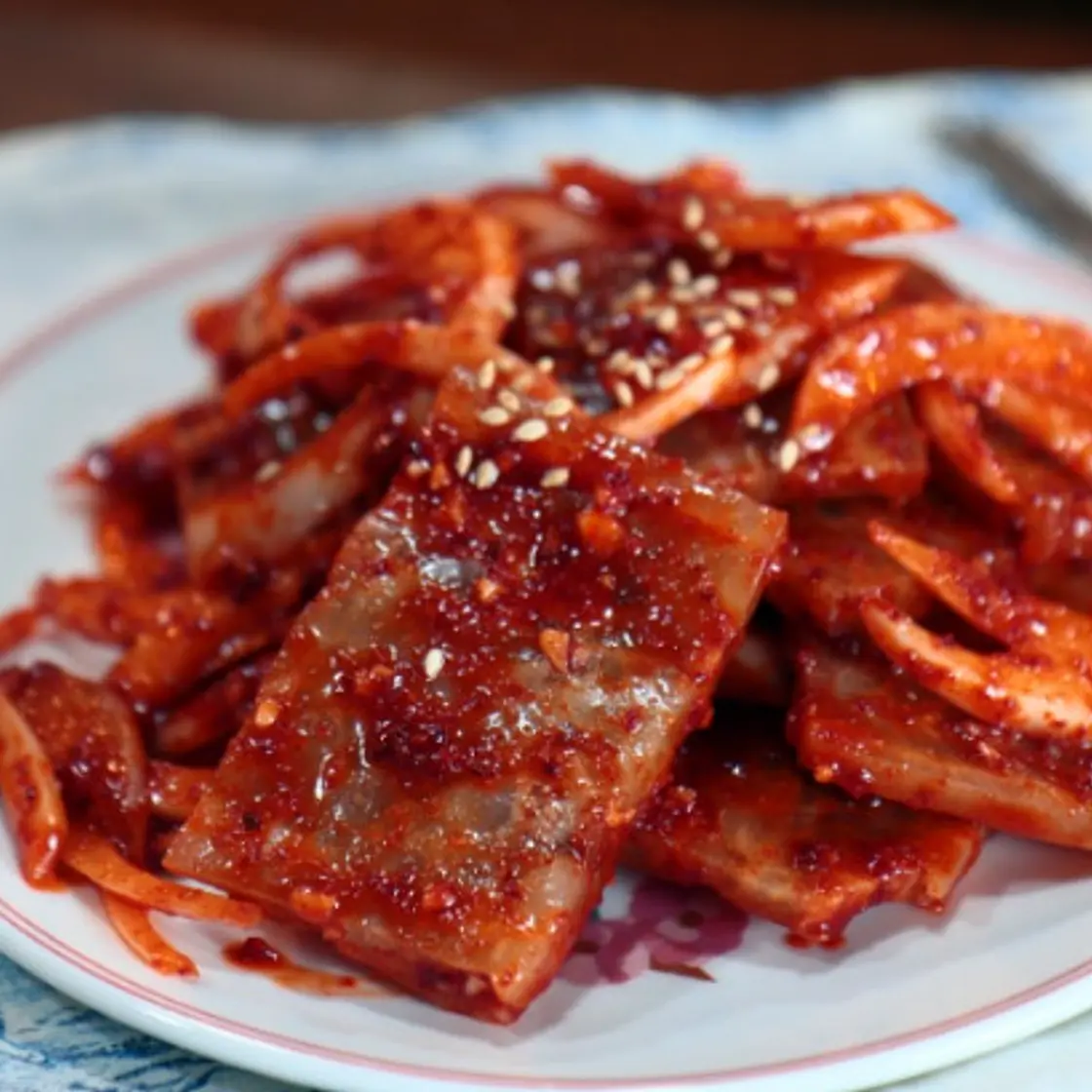 쫄깃쫄깃 새콤달콤 맛있는 편육무침