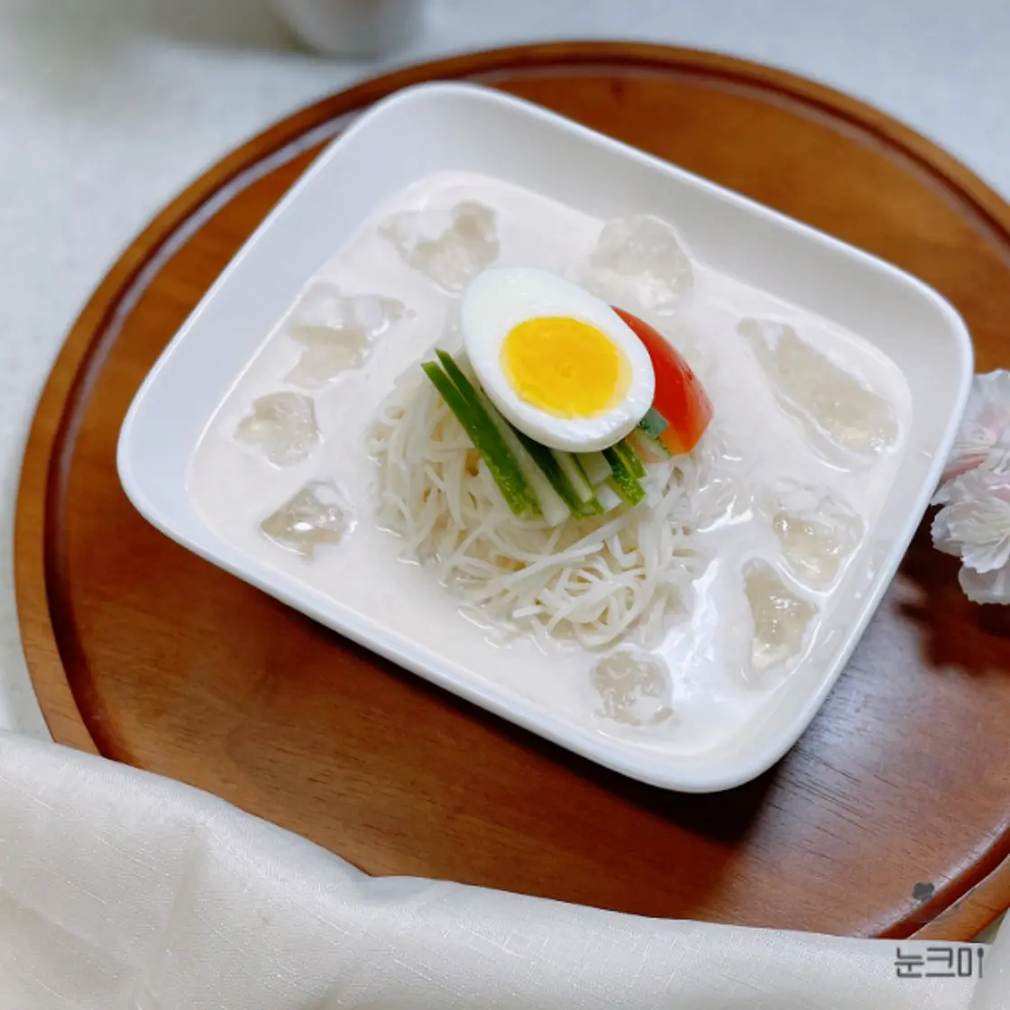 두부가 들어가 진하고 고소한 백종원 콩국수 만드는법