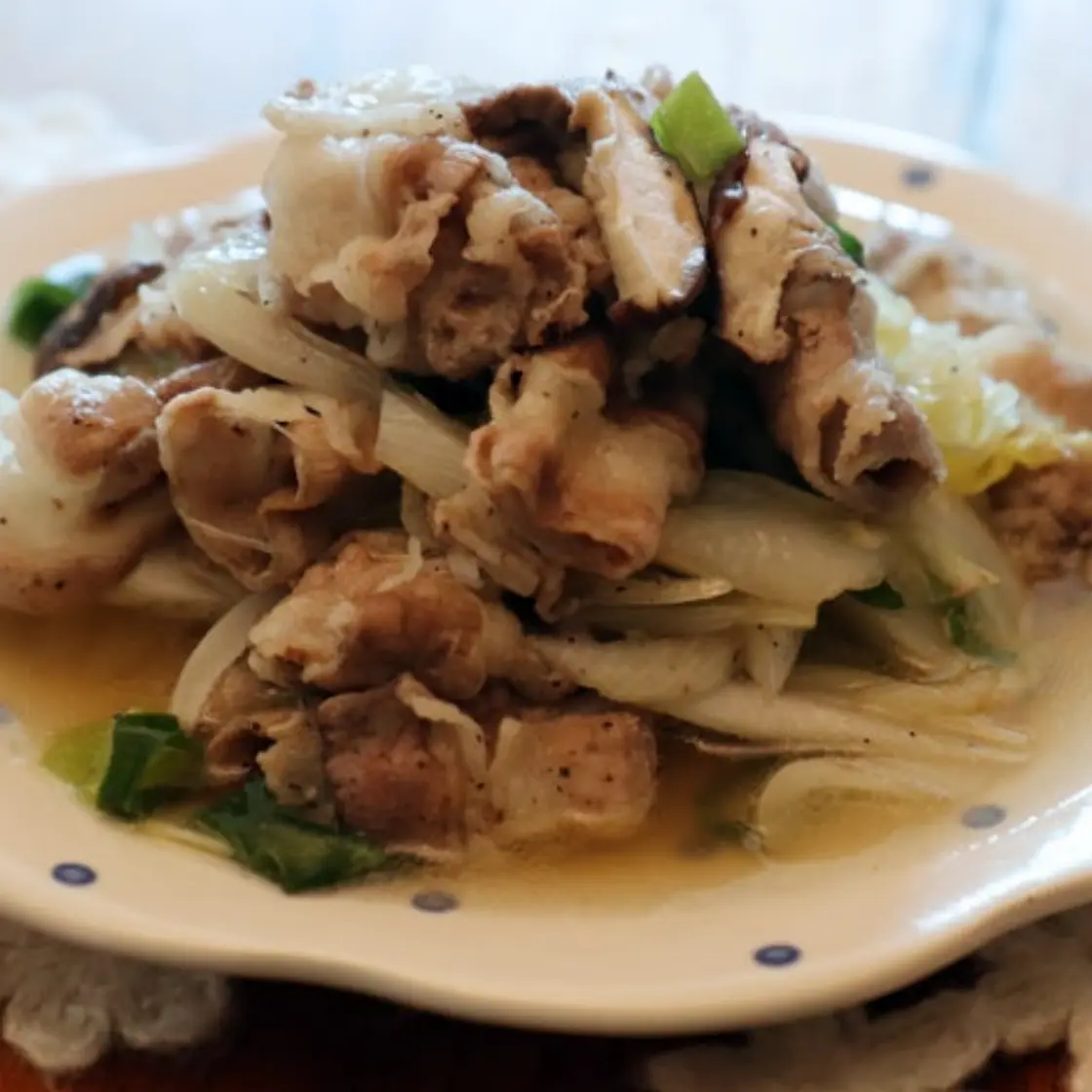 물 없이 만드는 진하고 깊은 맛 무수분 우삼겹 샤브샤브찜
