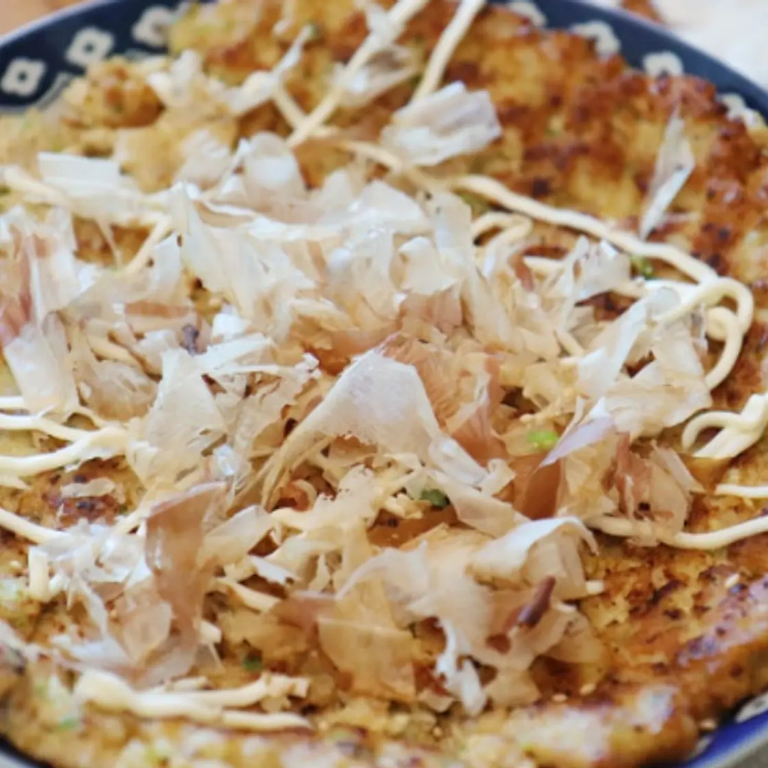 오꼬노미야끼는 이제 그만 감칠맛 가득 돼지 다짐육 부침개