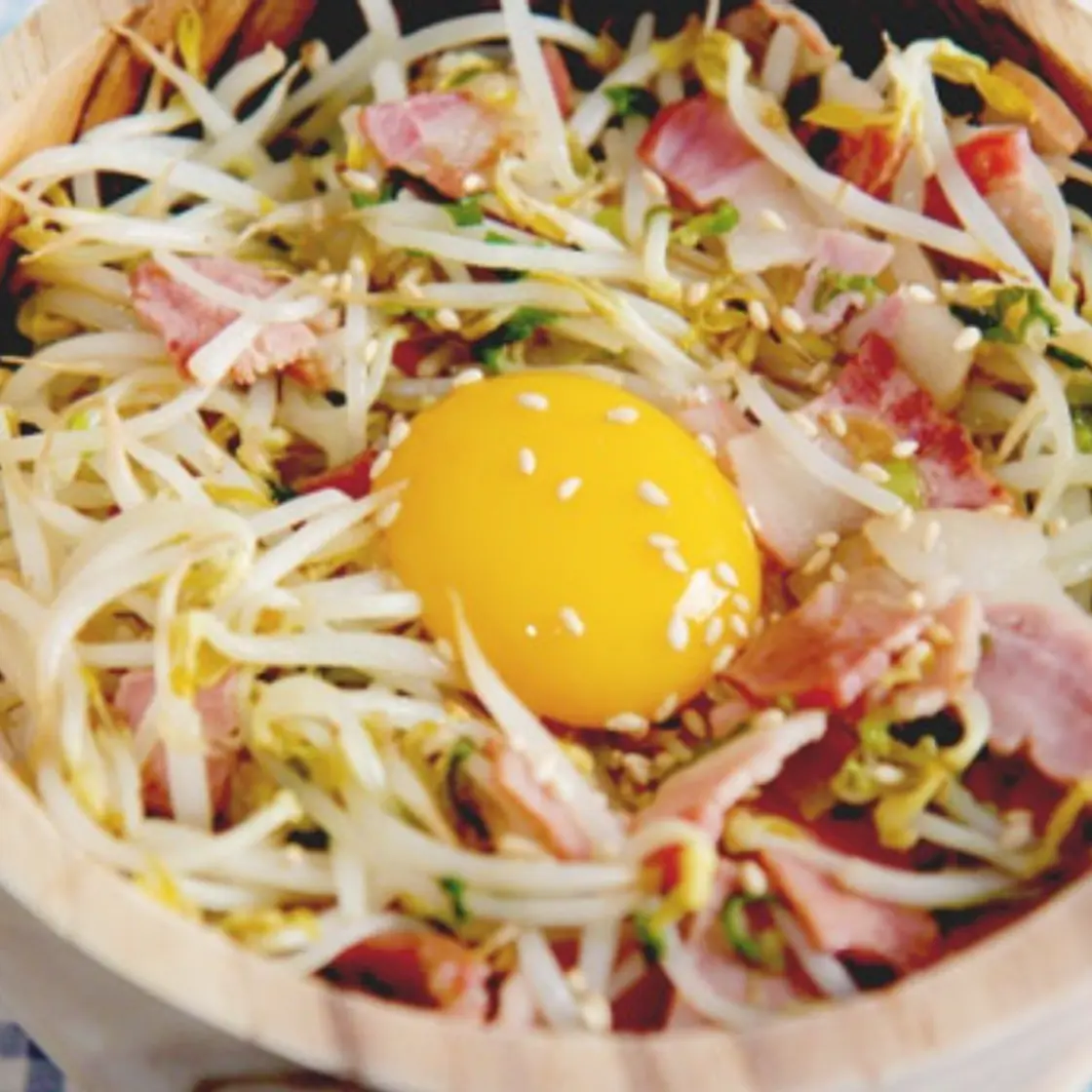 베이컨숙주덮밥 쫄깃 아삭 자꾸만 손이가는 그 맛