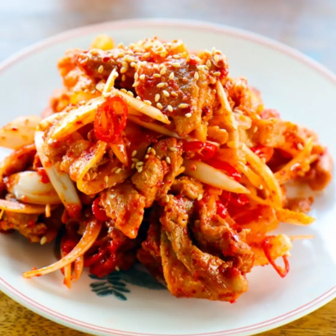 대패삼겹살 무침