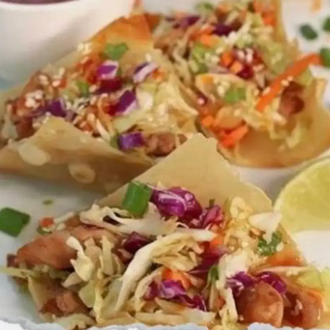Crispy Chicken Wonton Tacos
