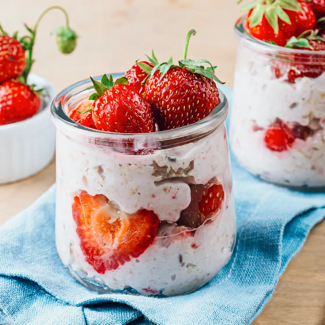 Strawberry Shortcake Overnight Oats