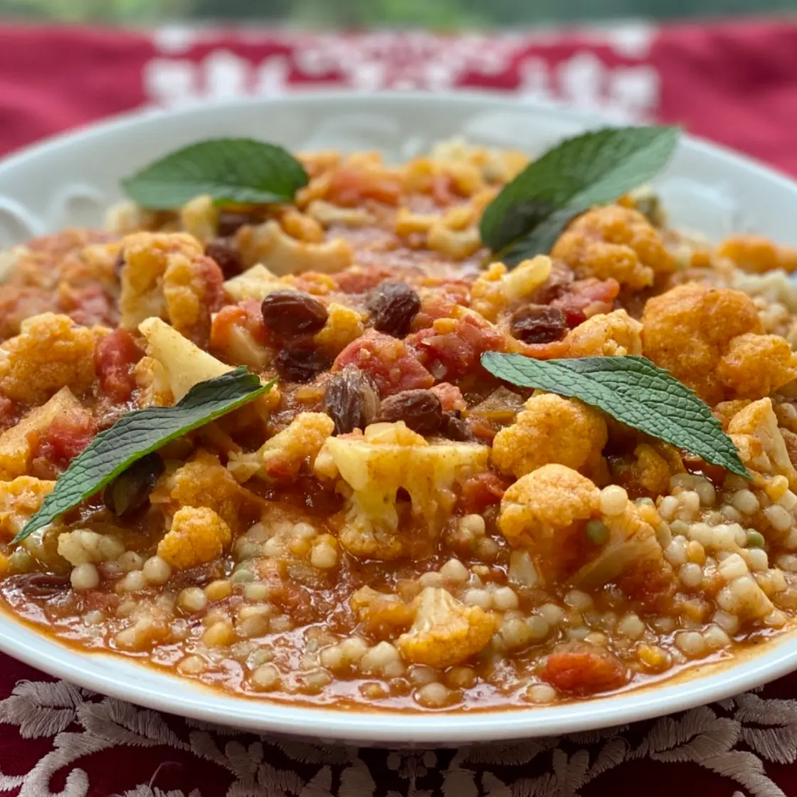 Moroccan Cauliflower Date Tagine