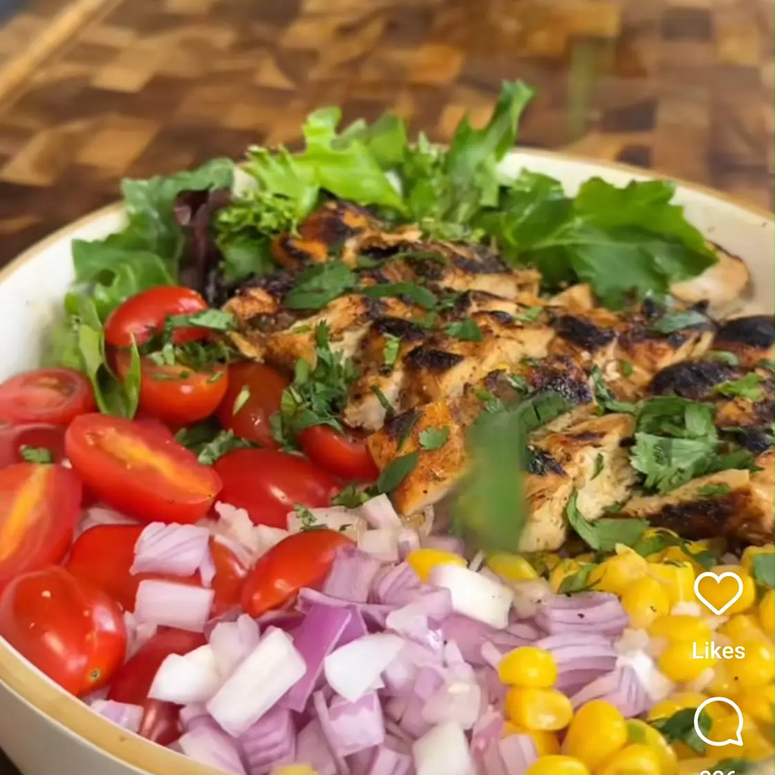 Chipotle Chicken Rice Bowls