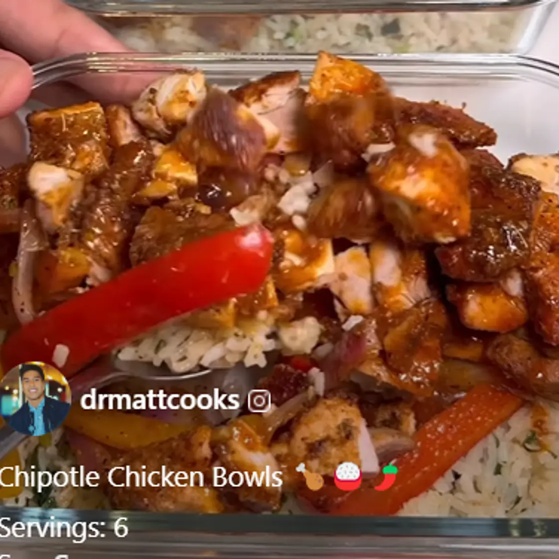 Chipotle Chicken Bowls