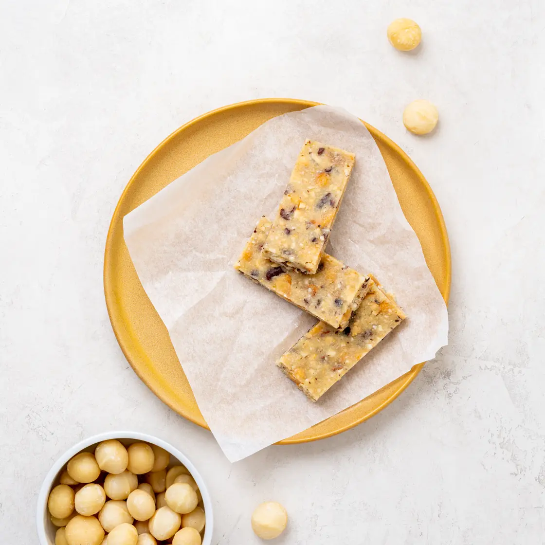 Keto Macadamia Granola Bars