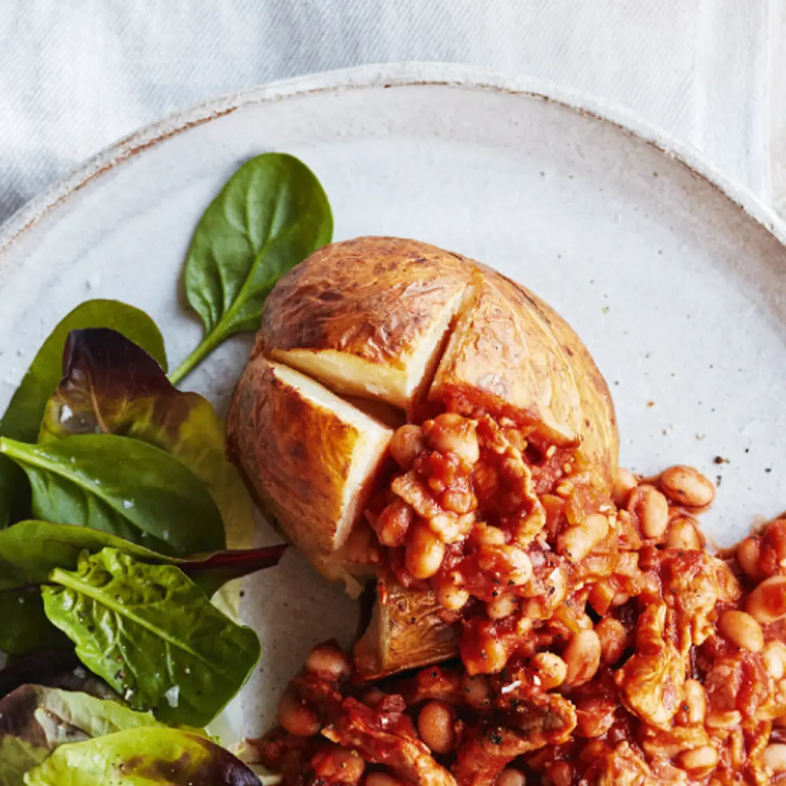 Jacket Potato with pork & BBQ beans