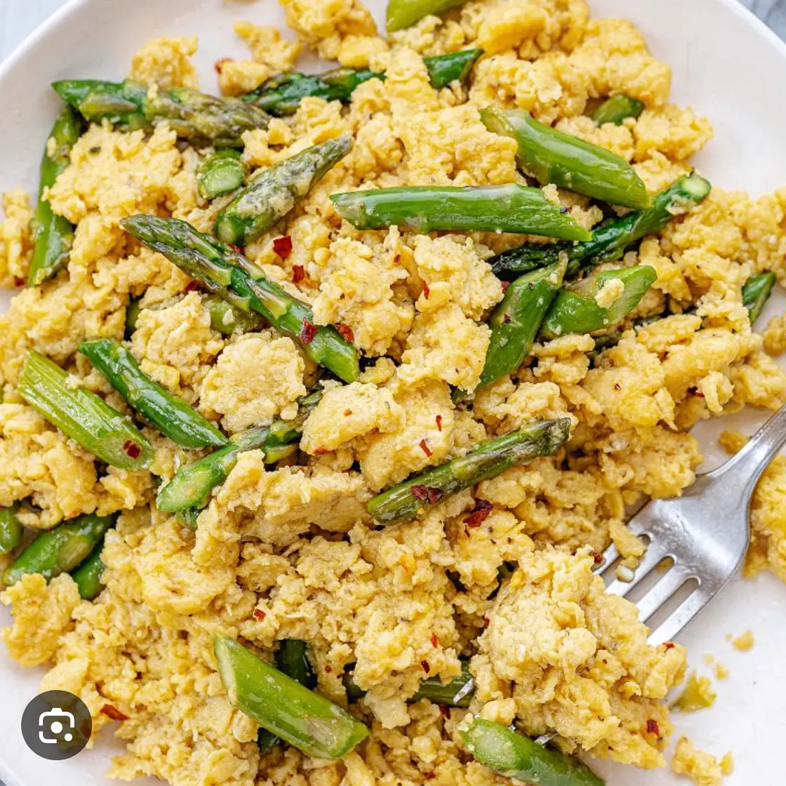 Asparagus Scrambled Eggs