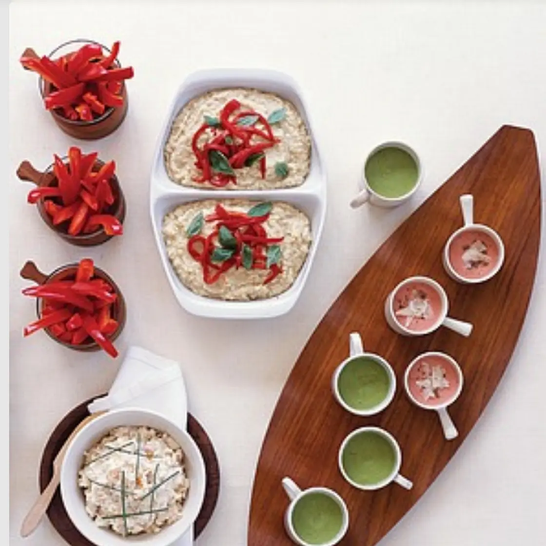 ARTICHOKE BEAN DIP WITH ROASTED RED PEPPERS