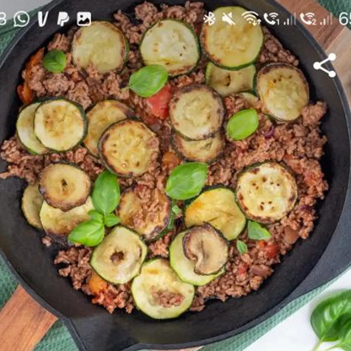 Zucchini-Hack-Pfanne