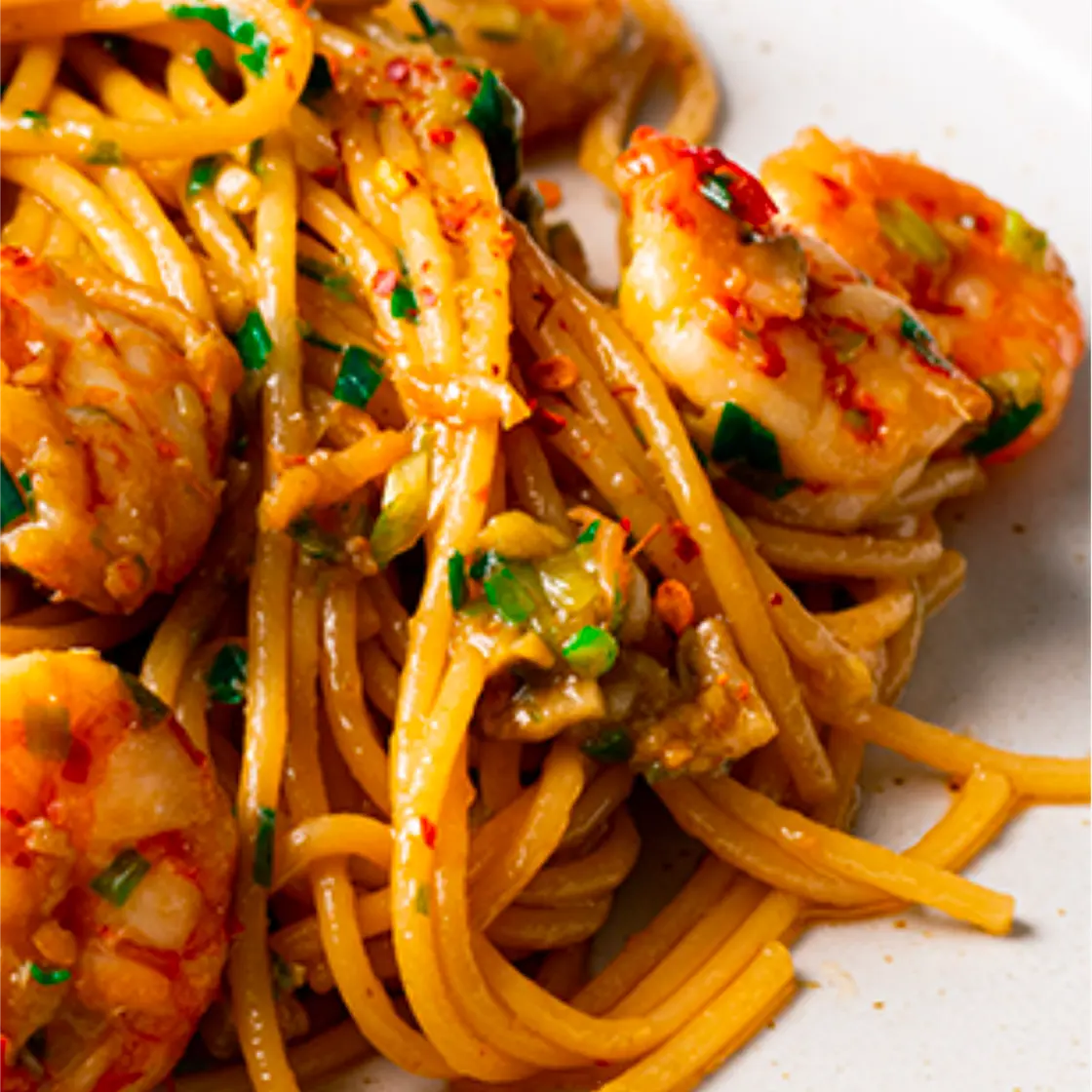 🦐 Spicy Gochujang Garlic King Prawn Tagliatelle