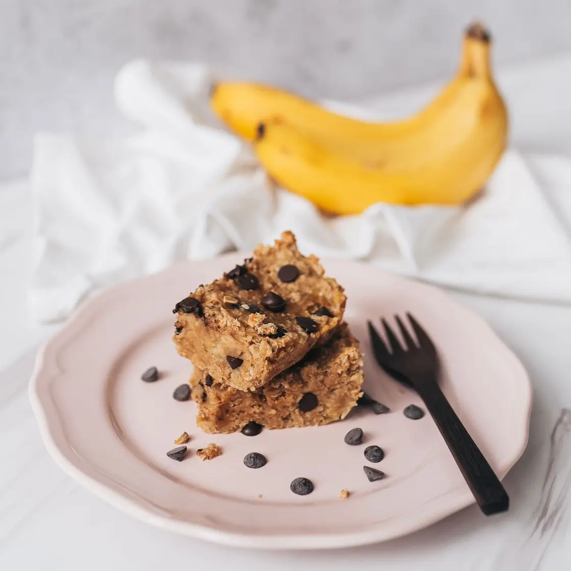 4-Ingredient Breakfast Bars