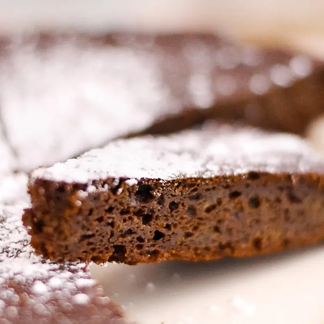 Gâteau chocolat sans beurre (avec miel et courgettes) !