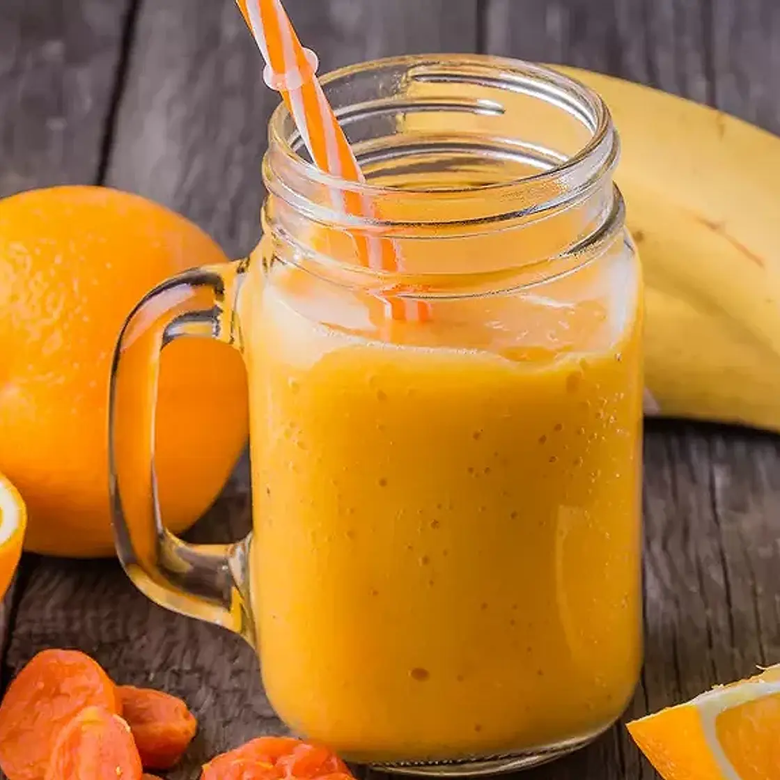 Smoothie raisins, banane et orange