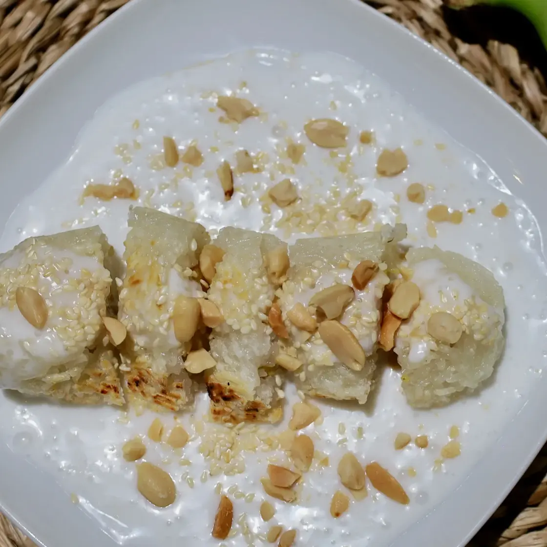 Vietnamese Grilled Banana in Sticky Rice (without Banana Leaves)